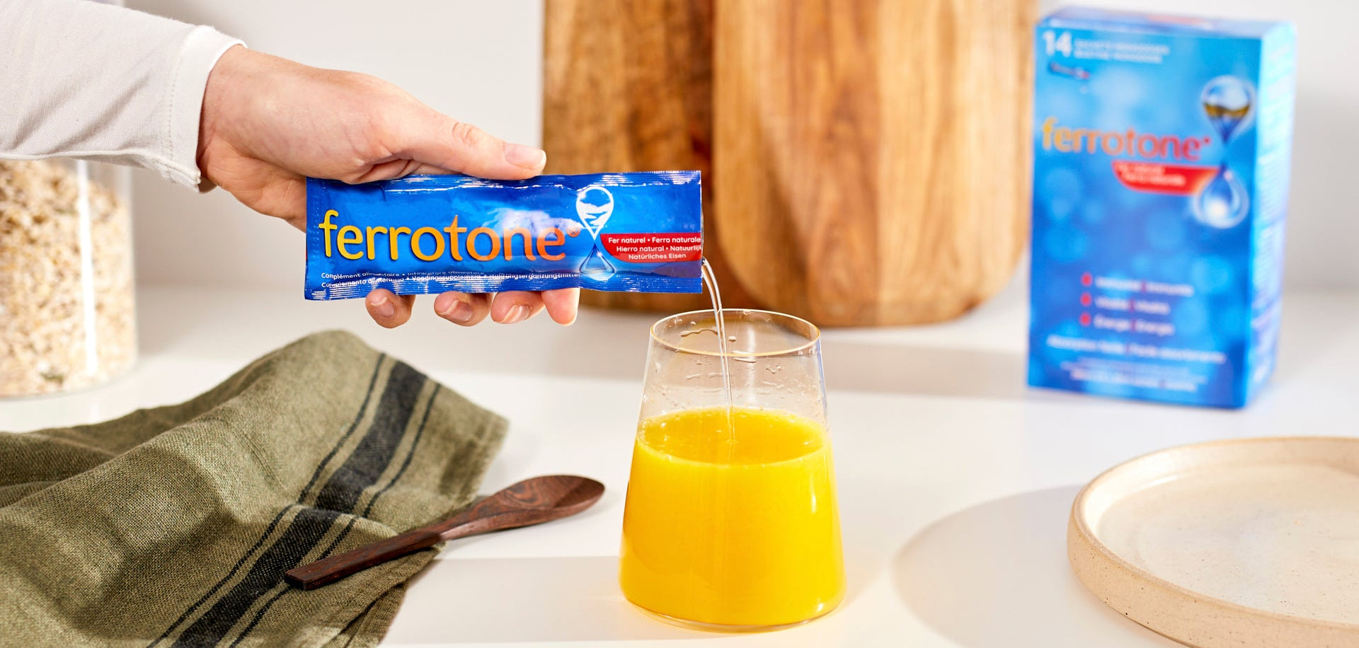 <p>Železo z pramene,</p><p>ne z <em>laboratoře</em></p>